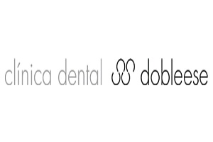 Clínica Dobleese, logo