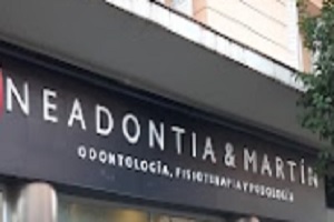 Clínica Podológica Paula Martín, logo